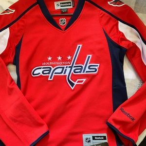 Caps Hockey Bundle!